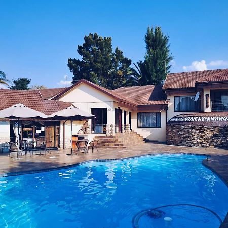Ecotel Premier Lodge & Conference Centre Бенони Экстерьер фото
