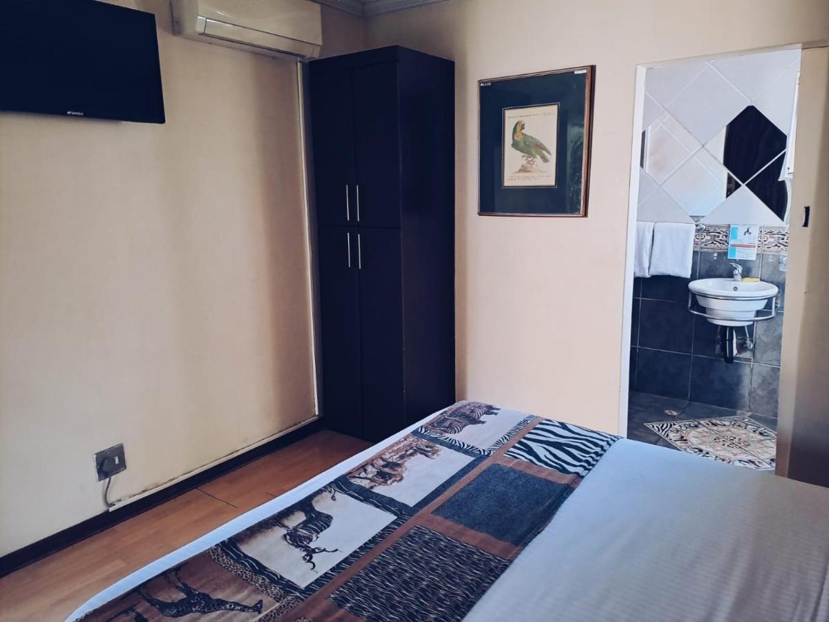 Ecotel Premier Lodge & Conference Centre Бенони Экстерьер фото