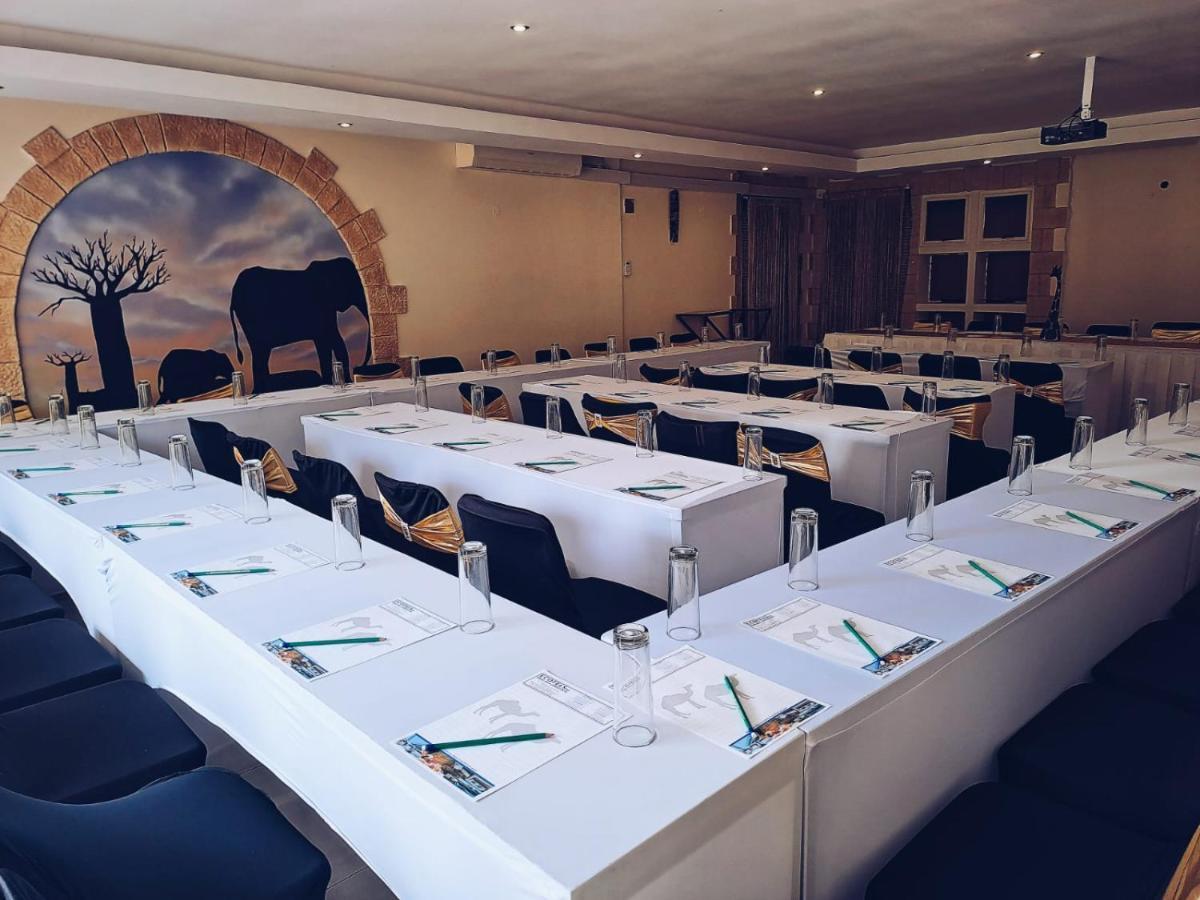 Ecotel Premier Lodge & Conference Centre Бенони Экстерьер фото